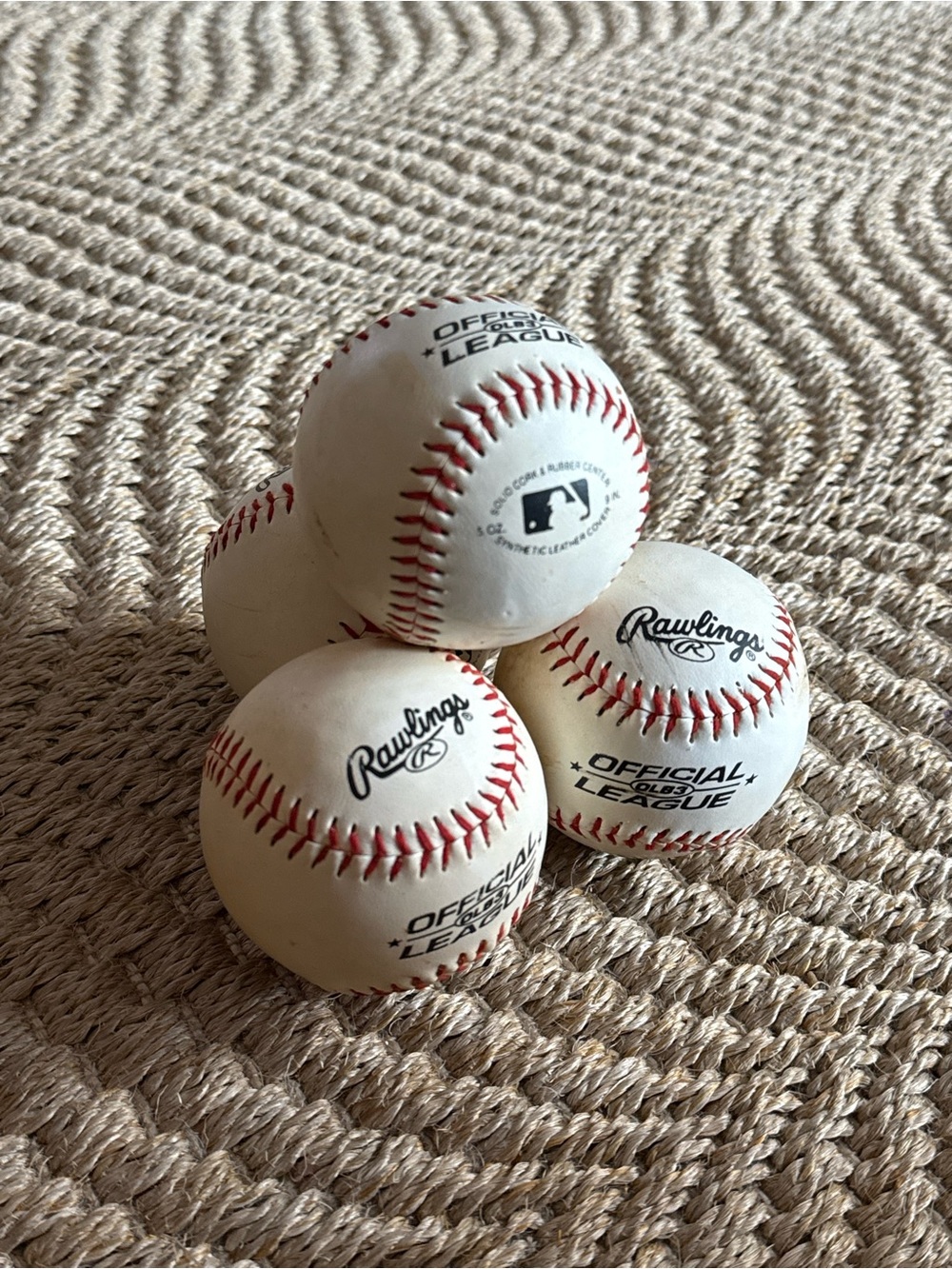 Rawlings White Baseballs with Red Stitching 4 Pack OLB3 Official League 5oz. 9”